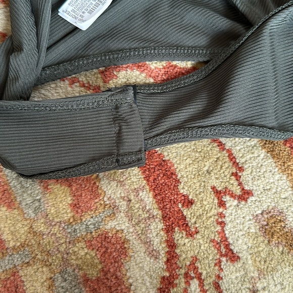 Zara Olive Green Lace Bodysuit - Picture 4 of 4